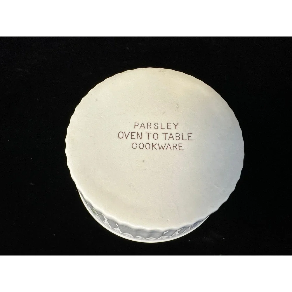 Parsley Oven to Table Cookware White Ceramic Ramekin Souffle Dish Gold Rim Green